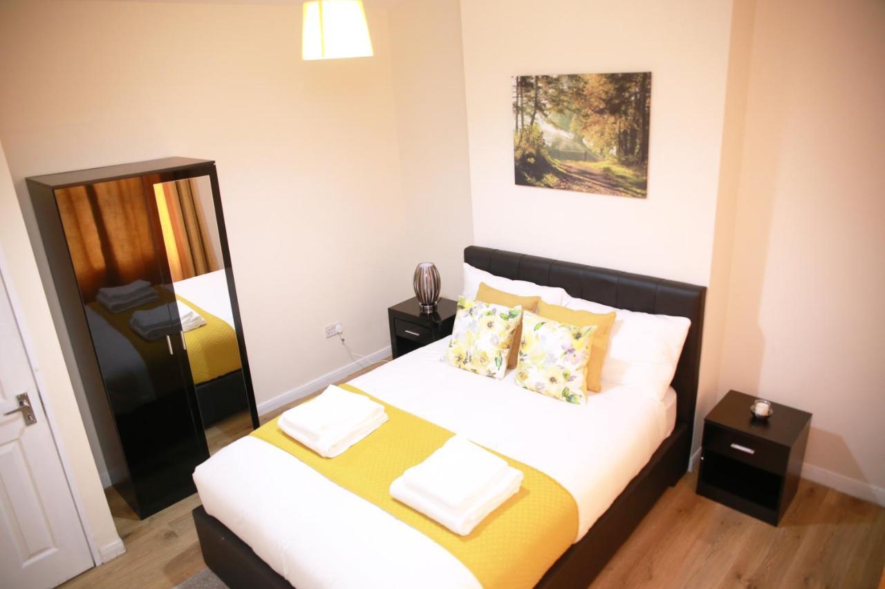 Apartamento Canning Town Warms Cozy One Bedroom Londres