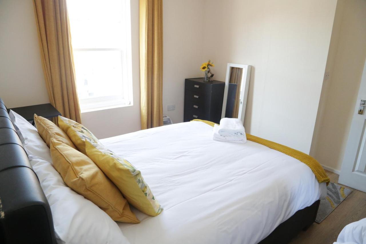Canning Town Warms Cozy One Bedroom * Londres