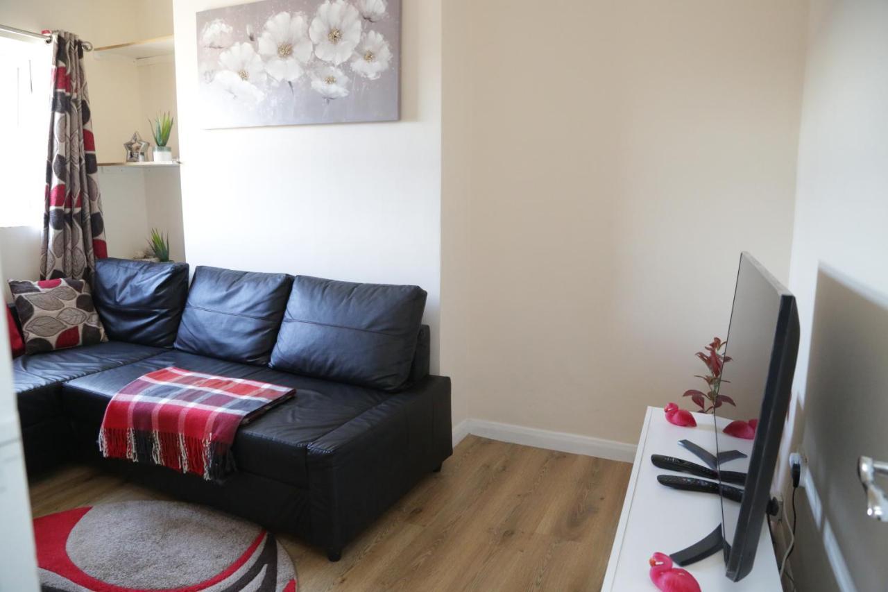 Canning Town Warms Cozy One Bedroom Apartamento Londres